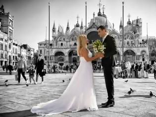 Φωτογραφία για Από τα Χανιά στη Βενετία… Παραμυθένιος γάμος για την Έλβη Στασσίνου – Επόμενος στόχος η Βουλή [photos]