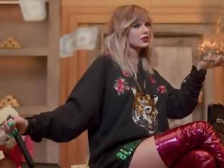Φωτογραφία για Η Taylor Swift γύρισε το νέο της βιντεοκλίπ (και) σε κεμπαπτζίδικο! (pic)