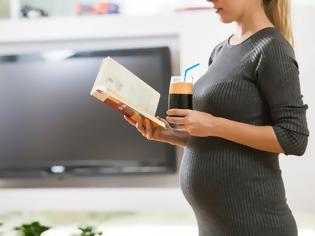 Φωτογραφία για Πόσο στιγμιαίο καφέ μπορεί να πιει μια έγκυος