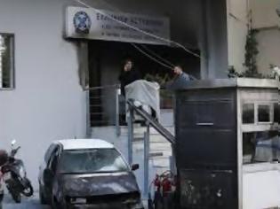 Φωτογραφία για Έκτακτη ανακοίνωση με δήλωση του αρχηγού της ΕΛ.ΑΣ. αντιστράτηγου Κωνσταντίνου Τσουβαλα για την επίθεση στο αστυνομικό τμήμα Πεύκης