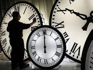 Φωτογραφία για Αλλαγή ώρας 2017: Αλλάζει η ώρα - Δείτε πότε θα πάνε τα ρολόγια πίσω