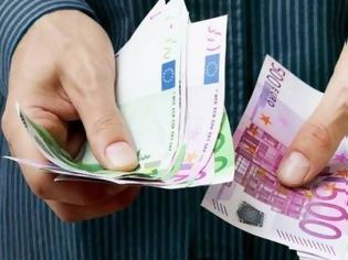 Φωτογραφία για Χάος με τα οικογενειακά επιδόματα: Αυστηρότερα εισοδηματικά κριτήρια περιορίζουν τους δικαιούχους