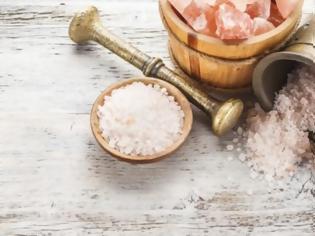 Φωτογραφία για Πώς να μειώσετε το αλάτι που τρώτε στα φαγητά