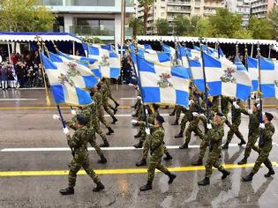 Φωτογραφία για Viral η ανάρτηση του ΓΕΣ στο Facebook για το στρατιωτικό προσωπικό που συμμετείχε στις παρελάσεις