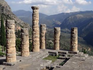 Φωτογραφία για Στους Δελφούς, με τους επισκέπτες αυξάνονται και τα προβλήματα