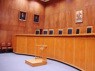 Φωτογραφία για Αγωγές δικαστών στο Μισθοδικείο για τις μειώσεις στις συντάξεις