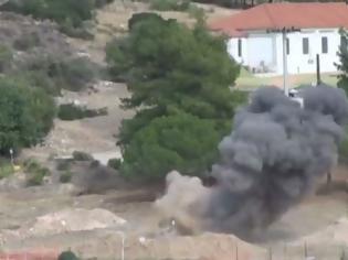 Φωτογραφία για Έγινε η ελεγχόμενη έκρηξη στην Άνω Γλυφάδα (βίντεο)