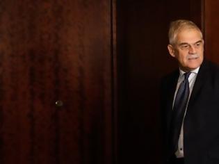 Φωτογραφία για Ο Τόσκας ενημέρωσε Τσίπρα για την επίθεση στο ΠΑΣΟΚ