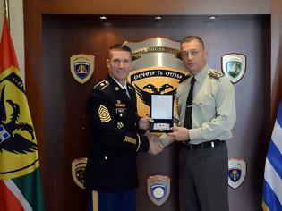 Φωτογραφία για Επίσκεψη στο ΓΕΣ του Αρχηγού των Υπαξιωματικών του Στρατού των ΗΠΑ
