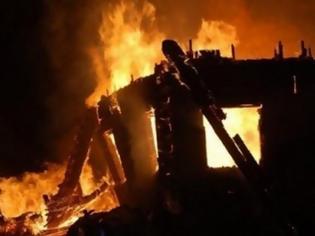 Φωτογραφία για Ναυπακτία: Πηγαν να του κατασχέσουν το σπίτι και το αμάξι. Έκαψε το σπίτι και πέταξε το αυτοκίνητό του σε γκρεμό