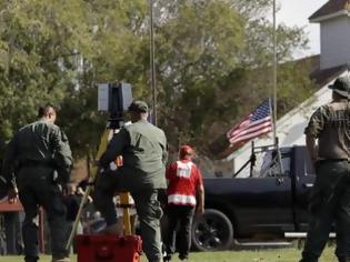 Φωτογραφία για Επί επτά λεπτά εκτελούσε τα θύματά του ο μακελάρης του Τέξας - Πυροβολούσε παιδιά στο κεφάλι