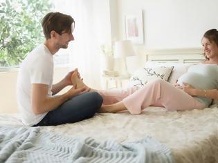 Φωτογραφία για Πρησμένα πόδια στην εγκυμοσύνη; Yπάρχουν λύσεις!