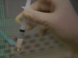 Φωτογραφία για Συρρέουν οι Ηρακλειώτες στα φαρμακεία για το αντιγριπικό εμβόλιο