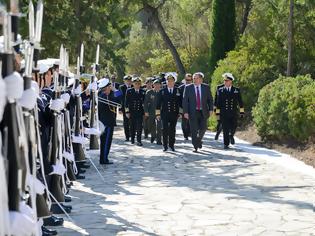 Φωτογραφία για Παρουσία ΥΕΘΑ Πάνου Καμμένου στο μνημόσυνο για τους πεσόντες του Πολεμικού Ναυτικού