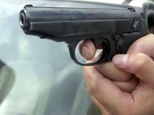 Φωτογραφία για Βρήκαν πιστόλι σε οικία 27χρονου σε χωριό της Δ.Ε. Στράτου