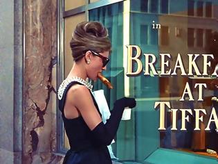 Φωτογραφία για «Breakfast at Tiffany's»: Το θρυλικό κοσμηματοπωλείο της 5ης Λεωφόρου άνοιξε καφέ!