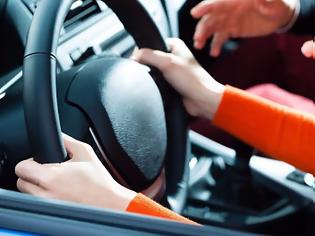 Φωτογραφία για Έρχονται ριζικές αλλαγές στις εξετάσεις για δίπλωμα οδήγησης: Ξεχάστε όσα ξέρατε