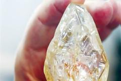 Διαμάντι 476 καρατίων βρέθηκε στην επαρχία Κόνο της Σιέρα Λεόνε