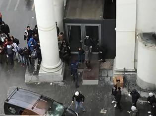 Φωτογραφία για Βέλγιο: Άγριες συγκρούσεις και πετροπόλεμος στο κέντρο των Βρυξελλών
