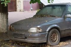 Ένας άνδρας ξέχασε που είχε παρκάρει και βρήκε το αμάξι του 20 χρόνια μετά!