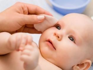Φωτογραφία για Πώς πρέπει να καθαρίζετε σωστά τα αυτιά του παιδιού