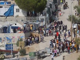 Φωτογραφία για Σοβαρά επεισόδια μεταξύ λαθρομεταναστών και κατοίκων στη Χίο – Συγκρούσεις και στη Μόρια