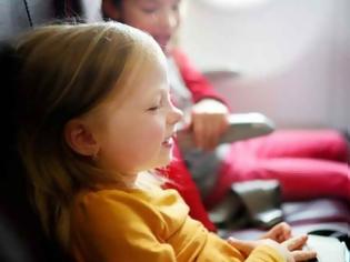 Φωτογραφία για Ταξίδι με αεροπλάνο και παιδιά: Πώς θα τα κρατήσετε απασχολημένα