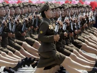 Φωτογραφία για Η Βόρεια Κορέα αναγκάζει τις στρατιωτίνες της σε «πρόωρη εμμηνόπαυση»
