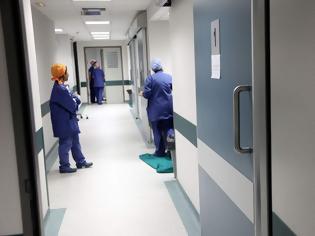 Φωτογραφία για Σύγχυση στα νοσοκομεία για το νέο ωράριο γιατρών