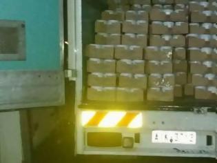 Φωτογραφία για Δωρεά από την «Δωδώνη» 5.000 κιλών γιαουρτιού στο Κοινωνικό Παντοπωλείο του Δήμου Αγρινίου