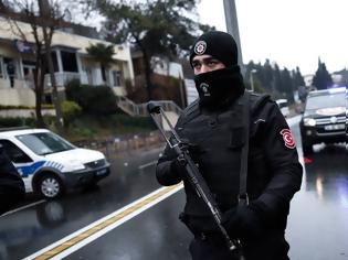 Φωτογραφία για Συνεχίζεται το κύμα διώξεων στην Τουρκία: Εντάλματα σύλληψης για 360 άτομα