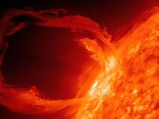 Φωτογραφία για Καταστροφικές ηλιακές καταιγίδες μπορεί να πλήξουν τη Γη - Θα έχουμε μόνο 15 λεπτά για να σωθούμε