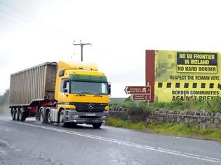 Φωτογραφία για Βρετανία και ΕΕ συμφώνησαν να αποφύγουν ένα «σκληρό σύνορο» στην Ιρλανδία