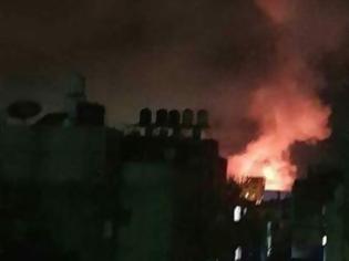 Φωτογραφία για Αεροπορικές επιδρομές ισραηλινών μαχητικών στη Γάζα - 25 τραυματίες [photos+video]