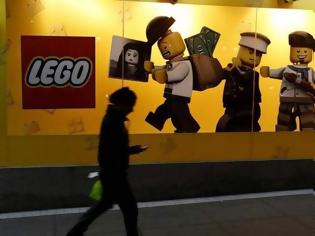 Φωτογραφία για «Νικήτρια» η Lego σε διαμάχη με Κινέζους για απομιμήσεις προϊόντων της