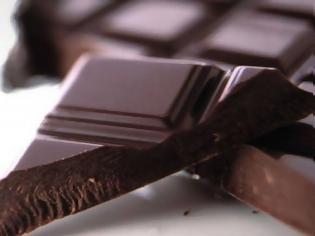 Φωτογραφία για Πώς να αφαιρέσετε το λεκέ από σοκολάτα