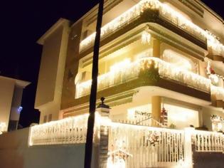 Φωτογραφία για «Las Vegas» στην Κοζάνη Χριστουγεννιάτικο σπίτι