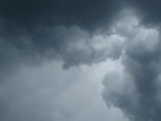 Φωτογραφία για Μουντός και σήμερα ο καιρός με τοπικές βροχές και σποραδικές καταιγίδες