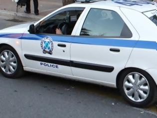Φωτογραφία για Ηράκλειο - 50χρονος εισέβαλε σε αστυνομικό τμήμα και έλουσε αστυνομικούς με βενζίνη