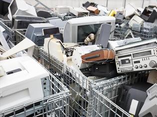 Φωτογραφία για Τα παγκόσμια ηλεκτρονικά απόβλητα αυξήθηκαν κατά 8% από το 2014
