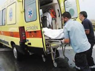 Φωτογραφία για Κατέληξε στο Νοσοκομείο του Ρίου 40χρονος ψαράς - Παρασύρθηκε από αυτοκίνητο στο Μεσολόγιι