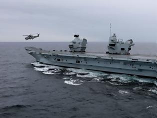Φωτογραφία για Βρετανία: Σάλος στο Πολεμικό Ναυτικό - Η ναυαρχίδα του στόλου... μπάζει νερά!