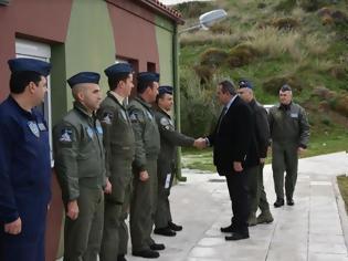 Φωτογραφία για Επίσκεψη ΥΕΘΑ Πάνου Καμμένου στη Σκύρο και τη Σύρο