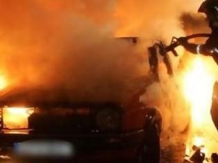 Φωτογραφία για Νεκρό άτομο από πυρκαγιά σε αυτοκίνητο στη Γλυφάδα