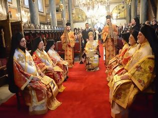 Φωτογραφία για Χριστουγεννιάτικη Θεία Λειτουργία στο Φανάρι