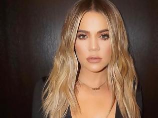 Φωτογραφία για Khloe Kardashian: Χριστούγεννα με φουσκωμένη κοιλίτσα και φωτογραφίες – έκπληξη