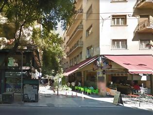 Φωτογραφία για Άγνωστος πυροβόλησε σε καφετέρια στο κέντρο της Αθήνας - Μία τραυματίας