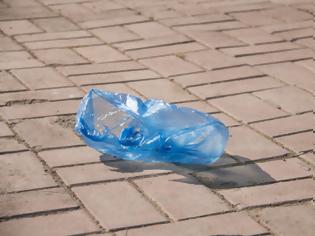 Φωτογραφία για Ποδαρικό χωρίς δωρεάν πλαστικές σακούλες: Οδηγίες από την ΕΣΕΕ
