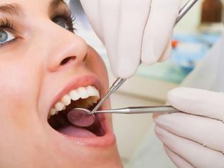 Φωτογραφία για Καρκίνος στο πάγκρεας: Οι 2 ενδείξεις που μπορεί να εντοπίσει ο οδοντίατρος