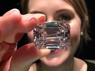 Φωτογραφία για Ανακάλυψη:Δυο διαμάντια άνω των 100 καρατίων